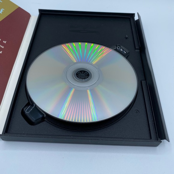 Madonna - The Immaculate Collection - 1999 - DVD - Danny Aiello, John Leguizamo - Picture 9 of 9